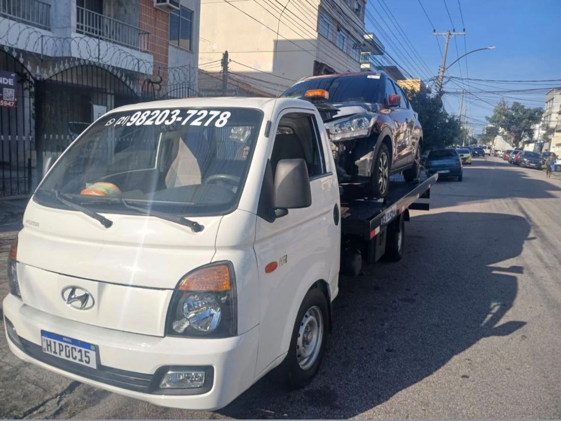 Guincho PH Reboque com utilitário na plataforma